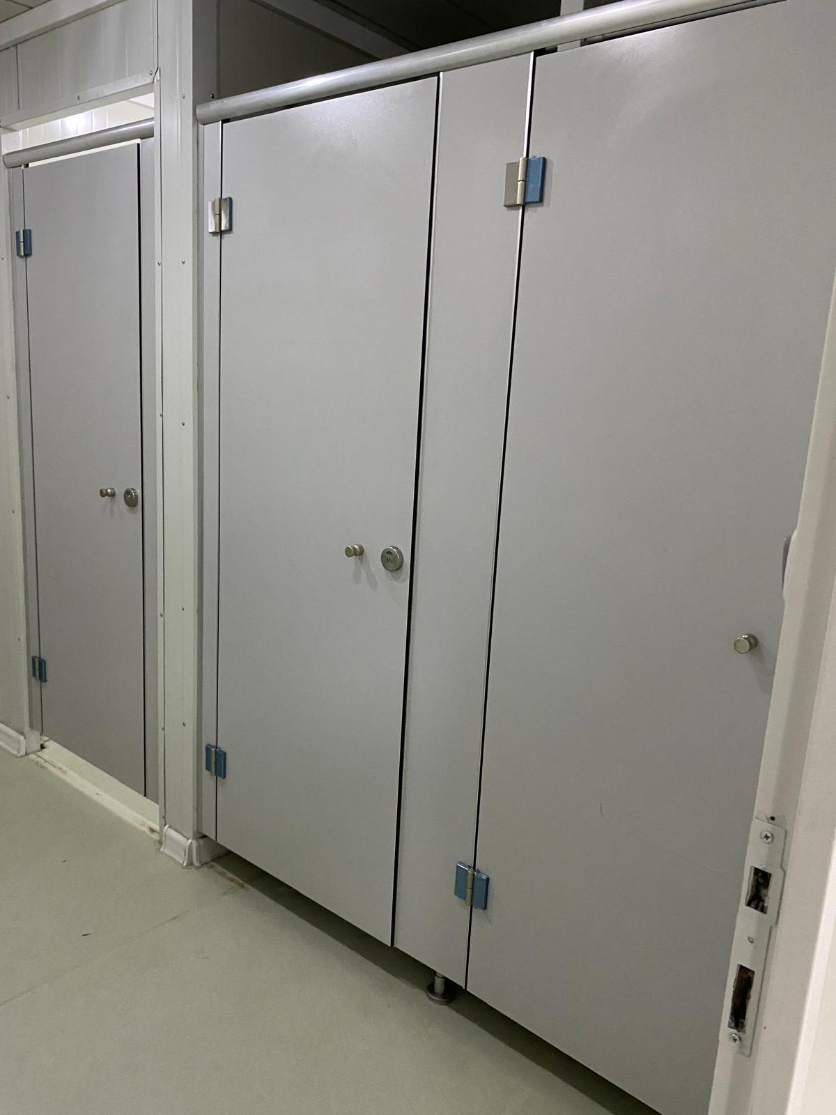 Kompakt Laminat WC Kabin Sistemleri - Görsel 3